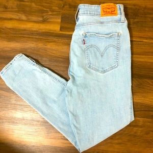 Levi 721 High Rise Skinny Ankle Jeans - Size 12 (Stretchy)